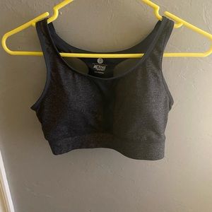 sports bra